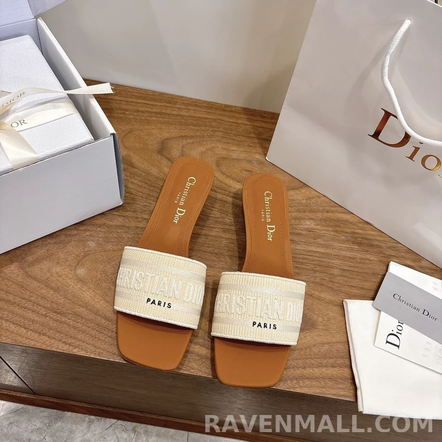 디올 디올 Dway 레터링 블록힐 샌들 상세 이미지