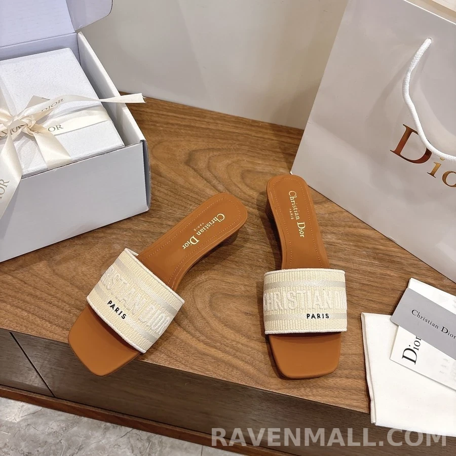 디올 디올 Dway 레터링 블록힐 샌들 상세 이미지