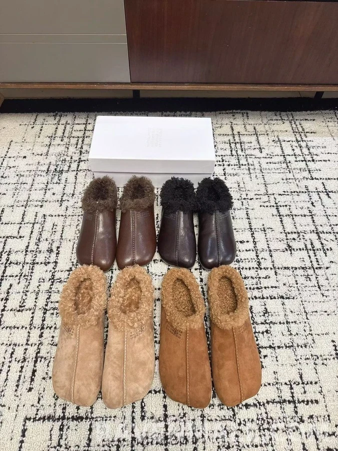 메종 마르지엘라 메종마르지엘라 레더 양털 슬리퍼 상세 이미지