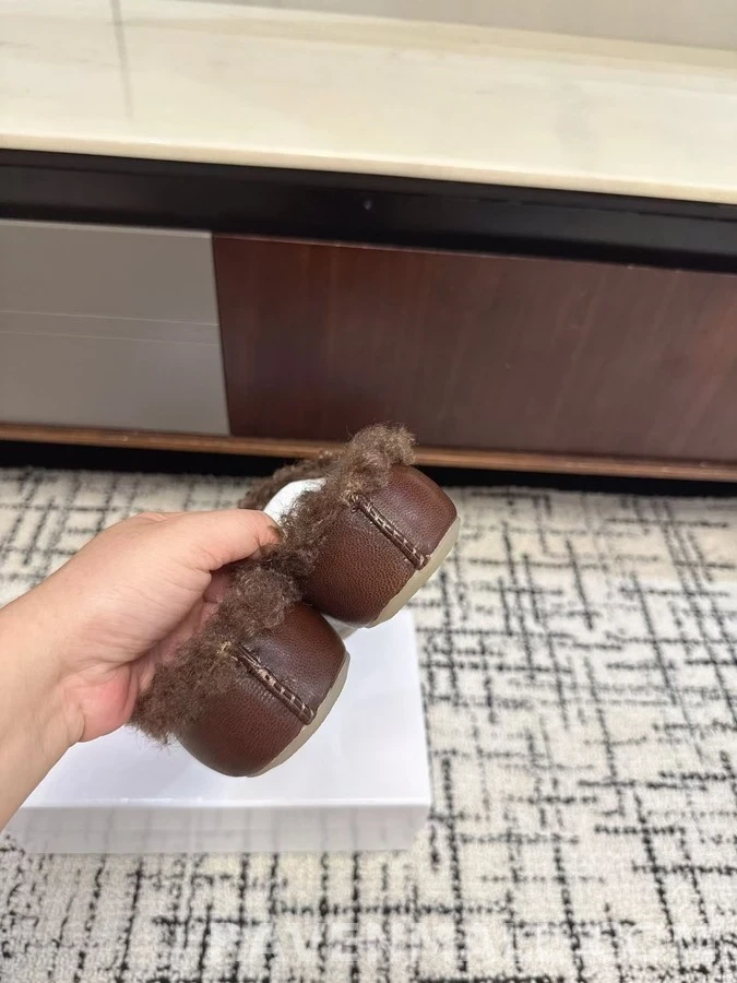 메종 마르지엘라 메종마르지엘라 레더 양털 슬리퍼 상세 이미지