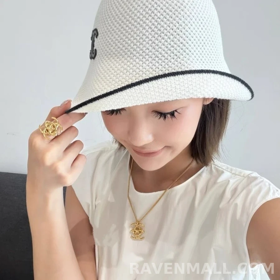 샤넬 샤넬 볼드 로고 목걸이 상세 이미지