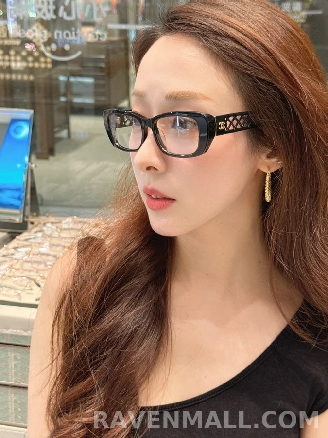 샤넬 샤넬 퀼팅 안경테 상세 이미지