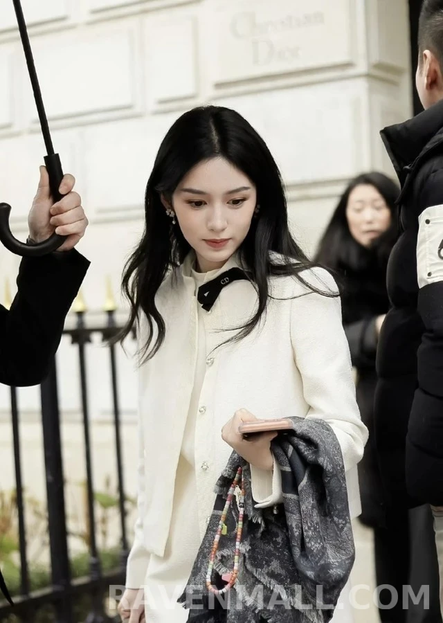 디올 디올 쉘 클로버 비대칭 귀걸이 상세 이미지