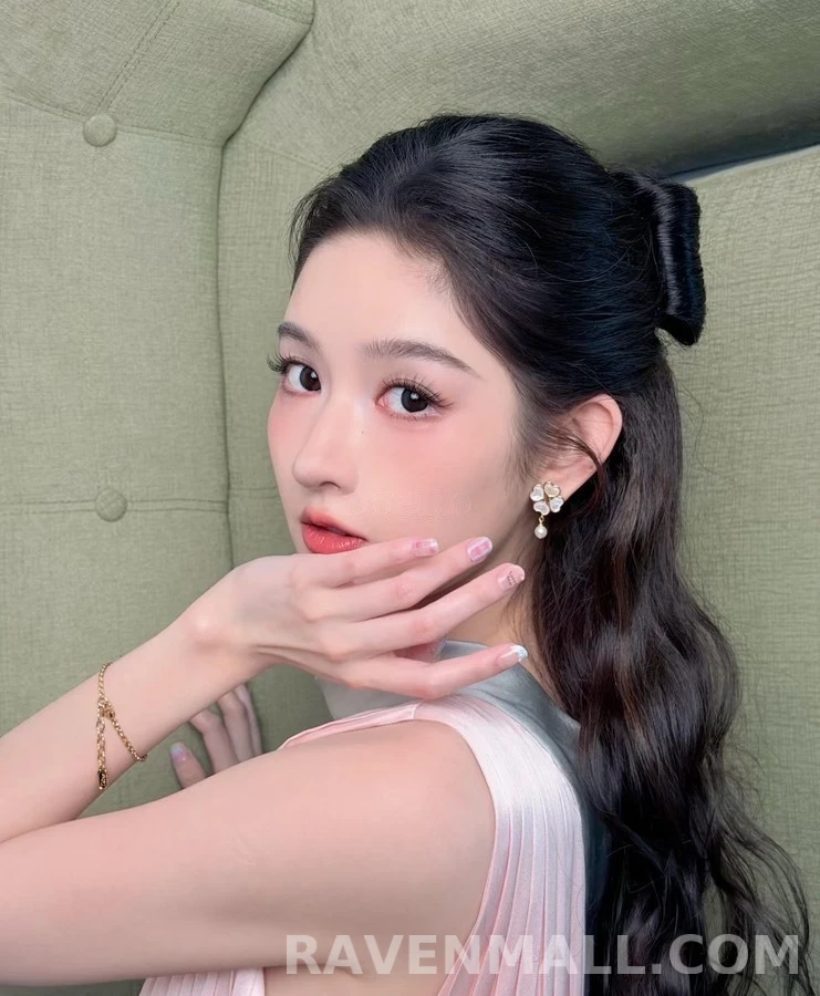 디올 디올 쉘 클로버 비대칭 귀걸이 상세 이미지