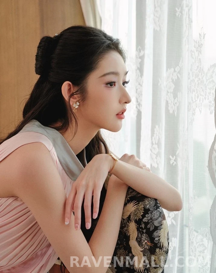 디올 디올 쉘 클로버 비대칭 귀걸이 상세 이미지