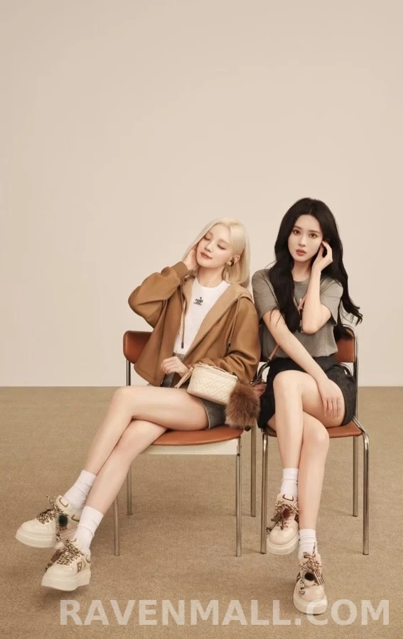펜디 펜디 로고 폼폼 스니커즈 상세 이미지