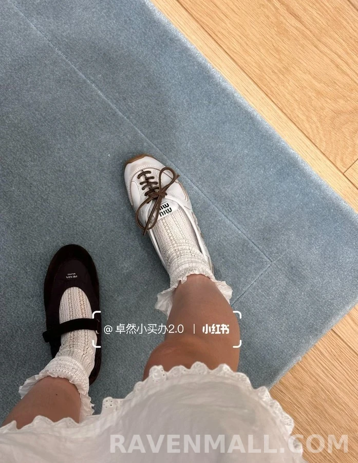 뉴발란스 뉴발란스 스웨이드 레이스업 발레 플랫 상세 이미지