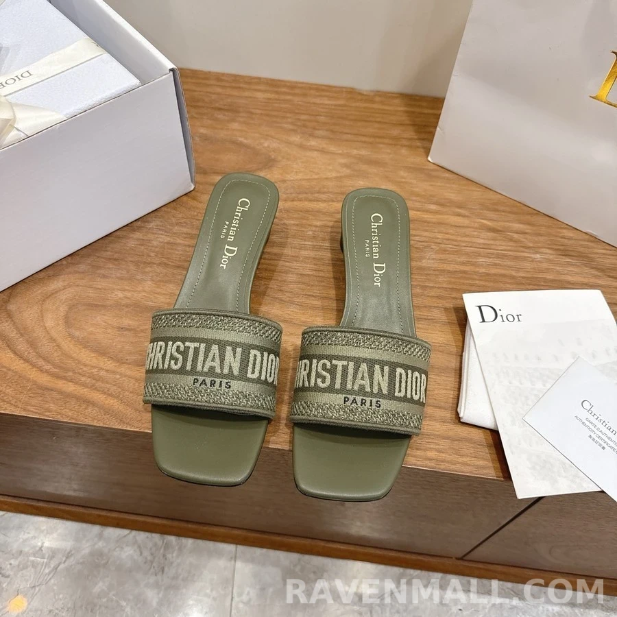 디올 디올 Dway 자수 힐 뮬 상세 이미지