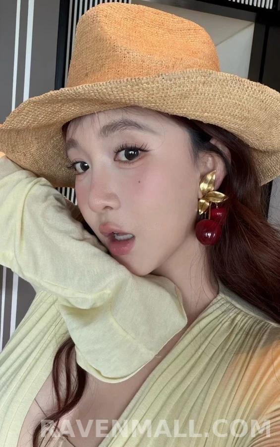 생로랑 세인트로랑 체리 로고 귀걸이 상세 이미지