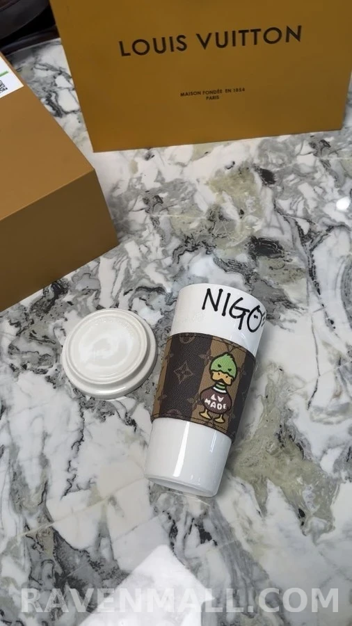 루이비통 루이비통 NIGO 모노그램 머그 상세 이미지