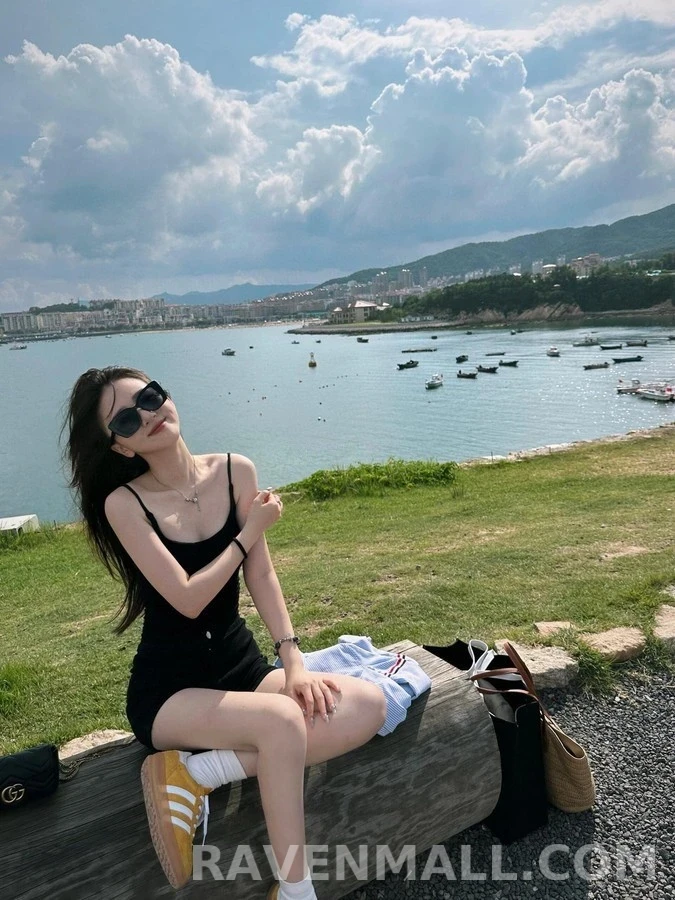 샤넬 샤넬 큐빅 로고 스퀘어 선글라스 상세 이미지