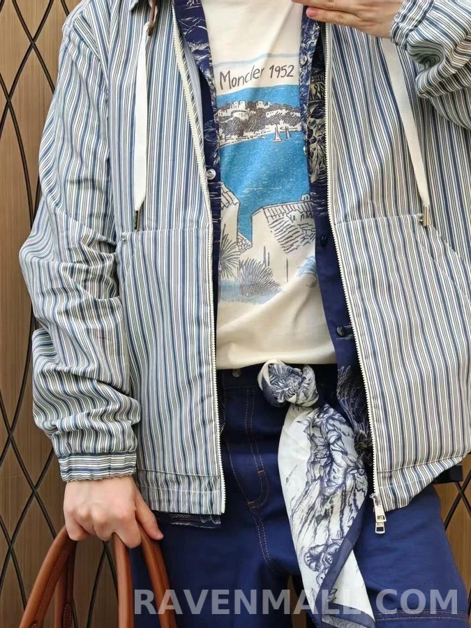 몽클레어 몽클레어 스트라이프 디태처블 후드 셔츠 상세 이미지