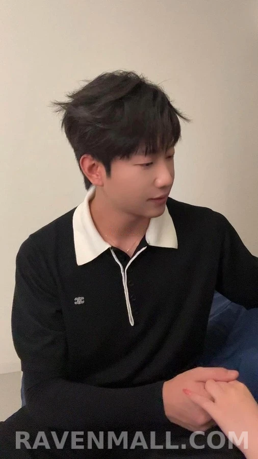 셀린느 셀린느 폴로넥 니트 스웨터 상세 이미지