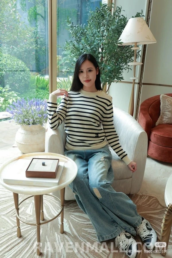 샤넬 샤넬 스트라이프 울 니트 상세 이미지