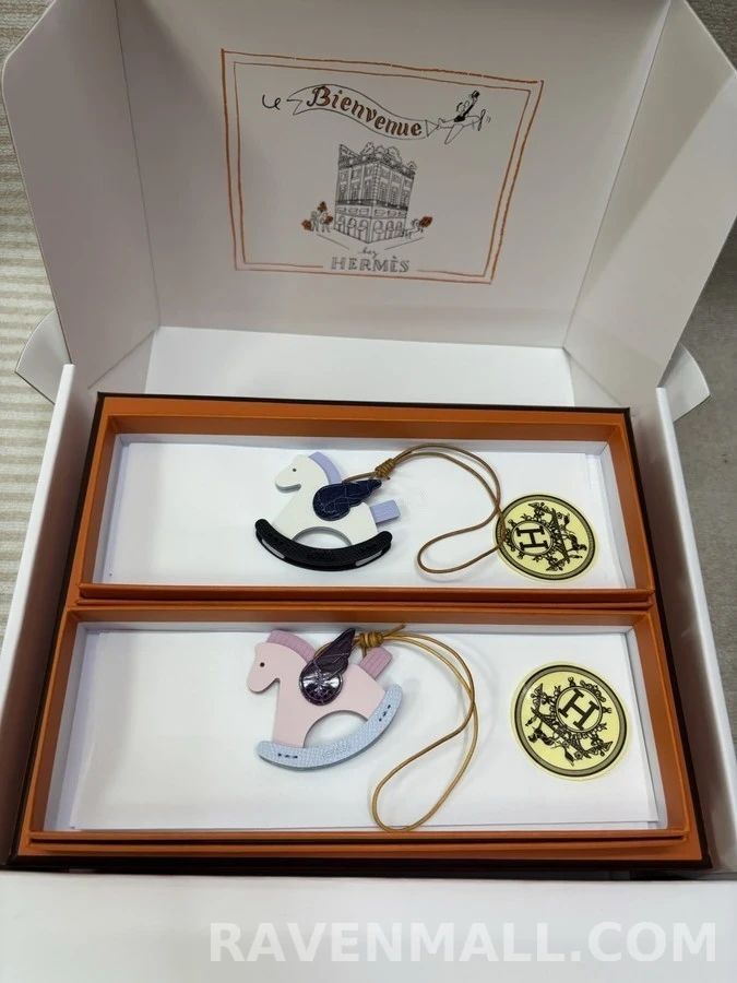 에르메스 에르메스 페가수스 록킹 호스 키링 상세 이미지