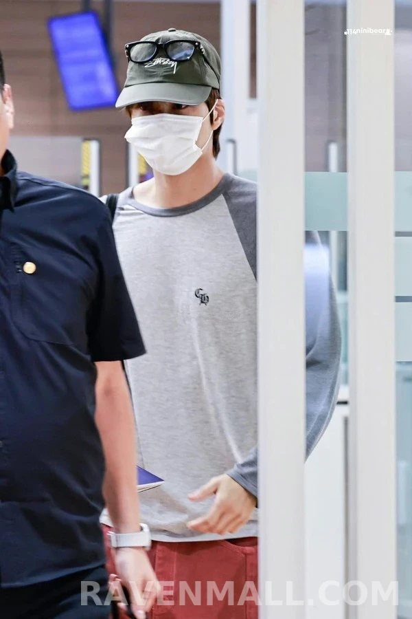 크롬하츠 크롬하츠 크로스 래글런 긴팔 티셔츠 상세 이미지