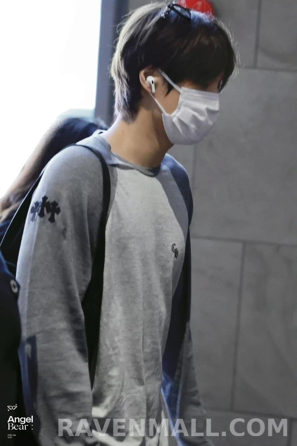 크롬하츠 크롬하츠 크로스 래글런 긴팔 티셔츠 상세 이미지