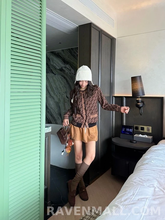 펜디 펜디 로고 자카드 가디건 상세 이미지
