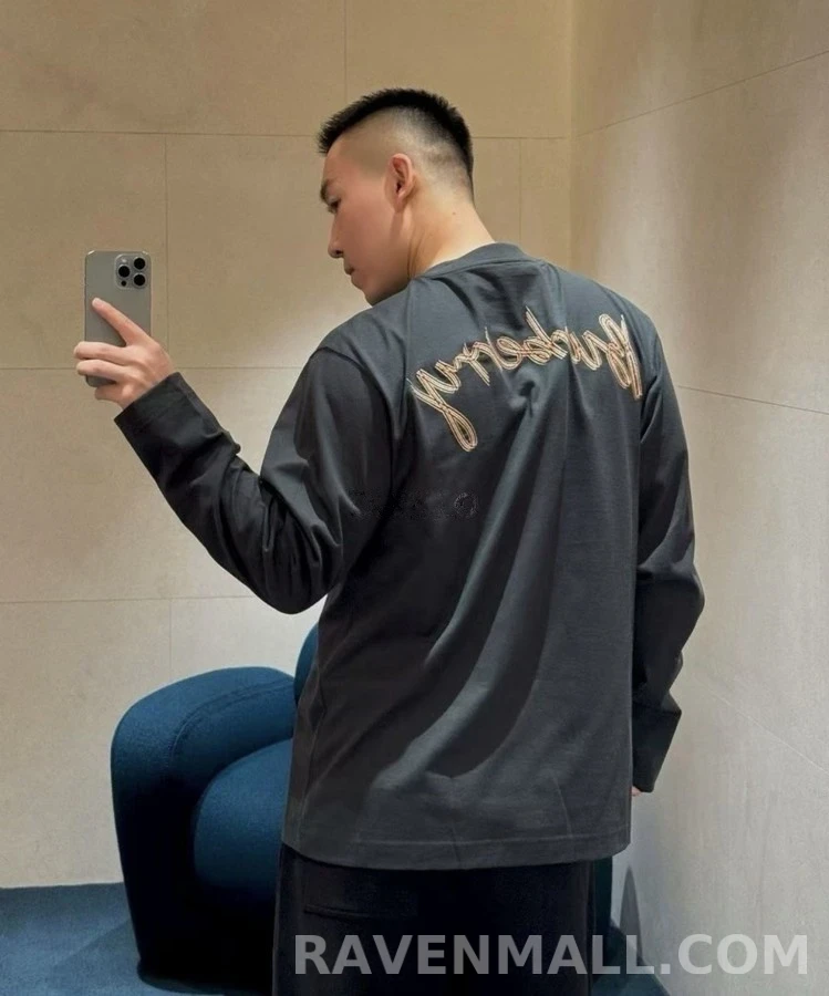 버버리 버버리 자수 레터링 긴팔 티셔츠 상세 이미지