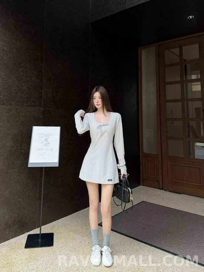 미우미우 미우미우 로고 리본 원피스 상세 이미지