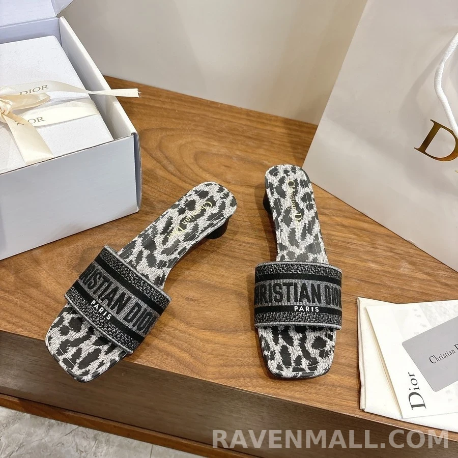 디올 디올 Dway 레오파드 힐 뮬 상세 이미지