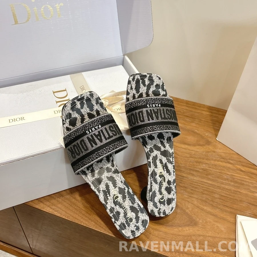디올 디올 Dway 레오파드 힐 뮬 상세 이미지