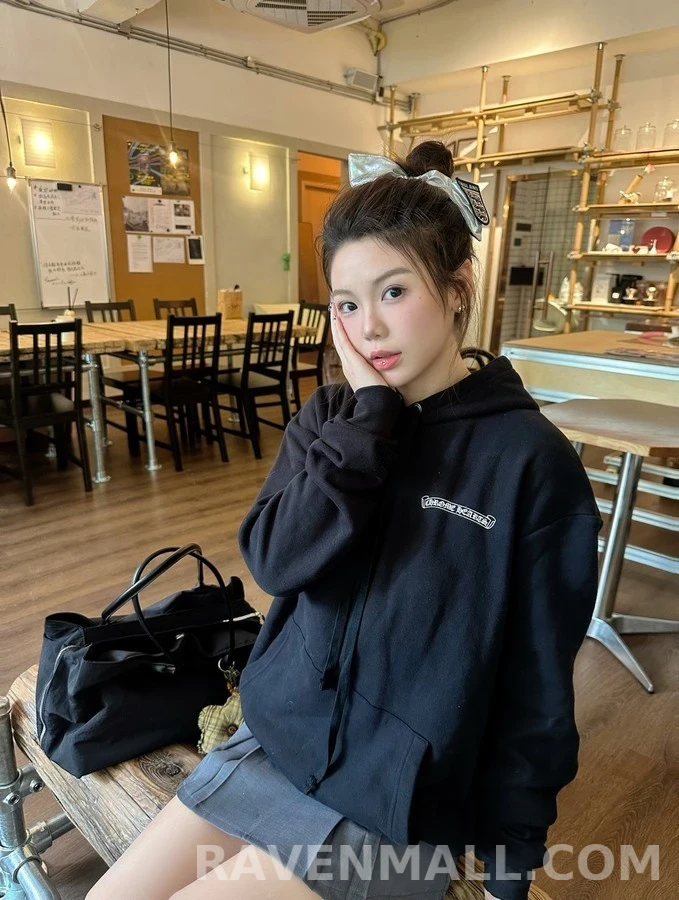 크롬하츠 크롬하츠 십자가 프린트 후드 티셔츠 상세 이미지