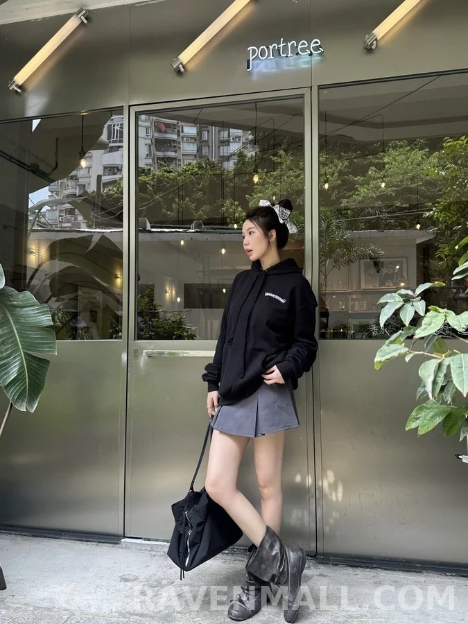 크롬하츠 크롬하츠 십자가 프린트 후드 티셔츠 상세 이미지
