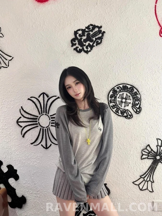 크롬하츠 크롬하츠 투톤 로고 자수 긴팔 티셔츠 상세 이미지