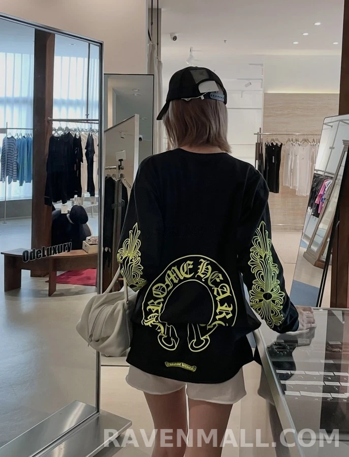 크롬하츠 크롬하츠 형광 마제스틱 크로스 긴팔 티셔츠 상세 이미지