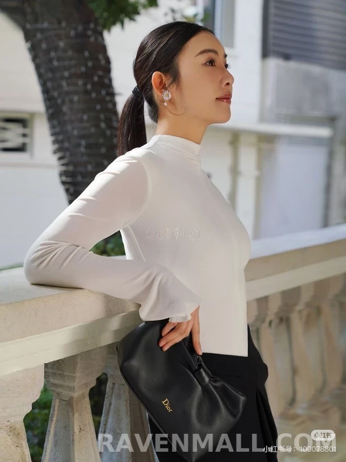 디올 디올 데이지 펄 이어링 상세 이미지