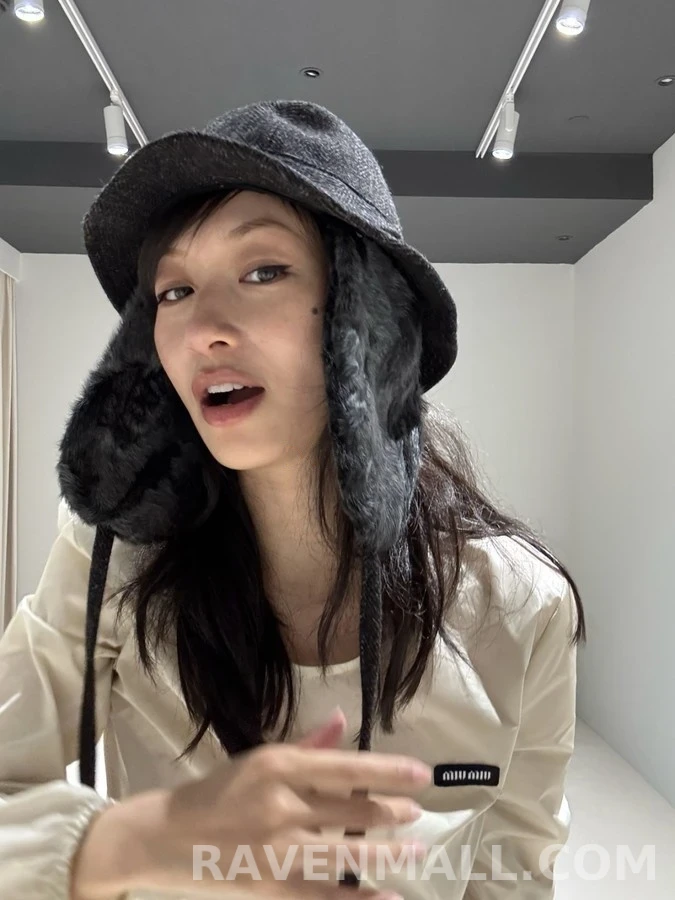 미우미우 미우미우 등롱소매 긴팔 티셔츠 상세 이미지