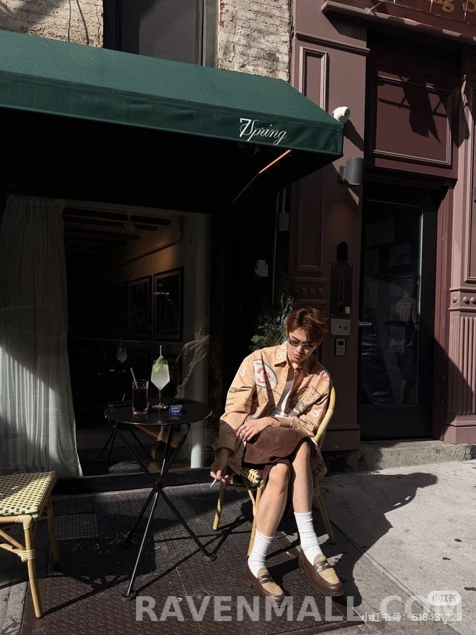 샤넬 샤넬 햄버거 신문 프린트 셔츠 상세 이미지