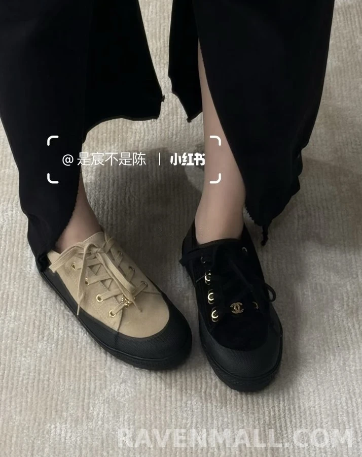 샤넬 샤넬 메탈 스웨이드 스니커즈 상세 이미지