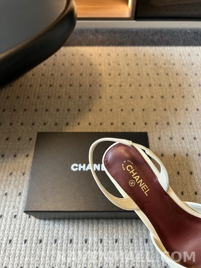 샤넬 샤넬 스퀘어 토 투톤 슬링백 힐 상세 이미지