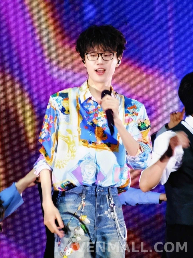 생로랑 세인트로랑 복고풍 유화 프린트 셔츠 상세 이미지