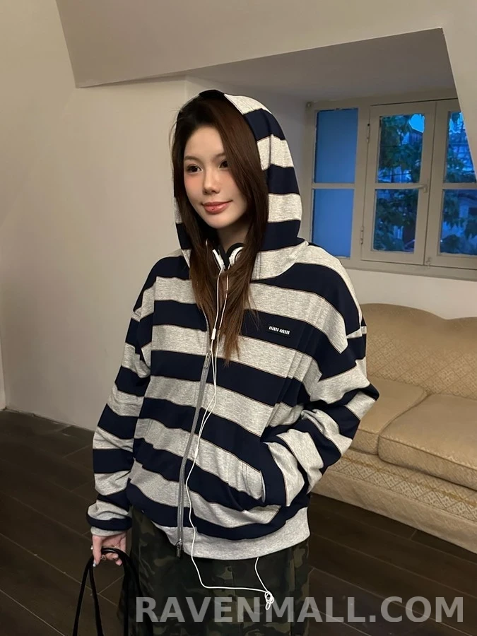 미우미우 미우미우 로고 스트라이프 후드 집업 상세 이미지