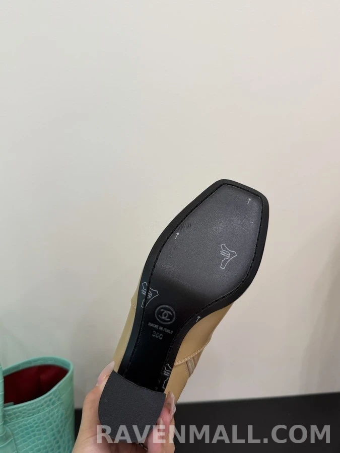 샤넬 샤넬 램스킨 스퀘어 토 롱 부츠 상세 이미지