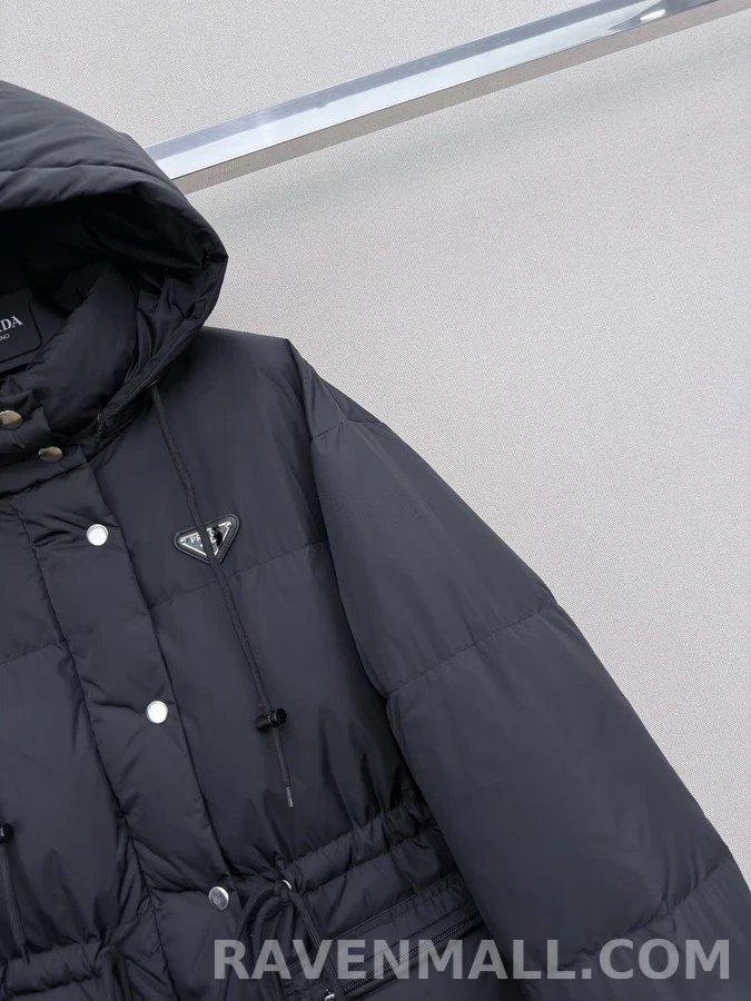 프라다 프라다 삼각 로고 드로스트링 후드집업 상세 이미지