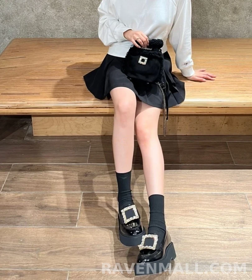로저 비비에 로저비비에 플랫폼 스퀘어 버클 로퍼 상세 이미지