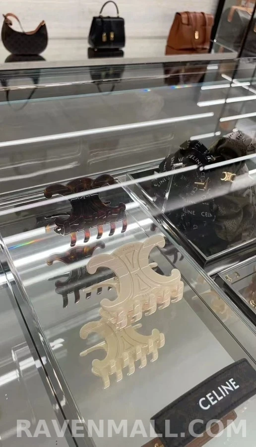 셀린느 셀린느 트리옹프 클로 헤어핀 상세 이미지