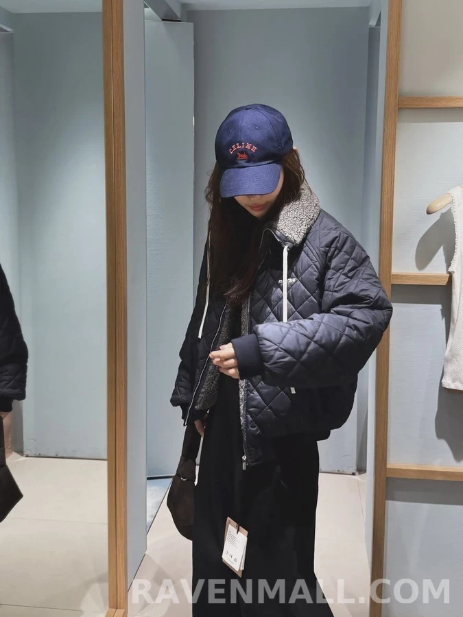 미우미우 미우미우 퀼팅 양털 후드 집업 상세 이미지