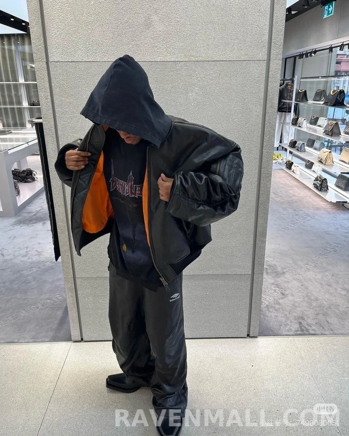 발렌시아가 발렌시아가 후드 레더 봄버 자켓 상세 이미지