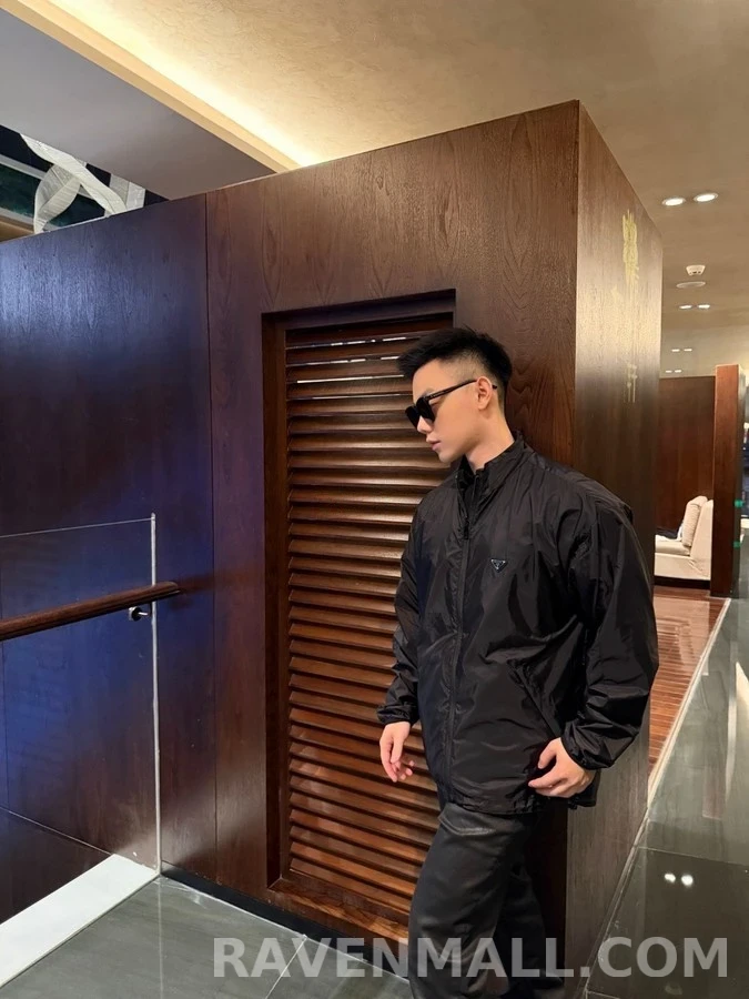 프라다 프라다 투톤 나일론 리버시블 자켓 상세 이미지
