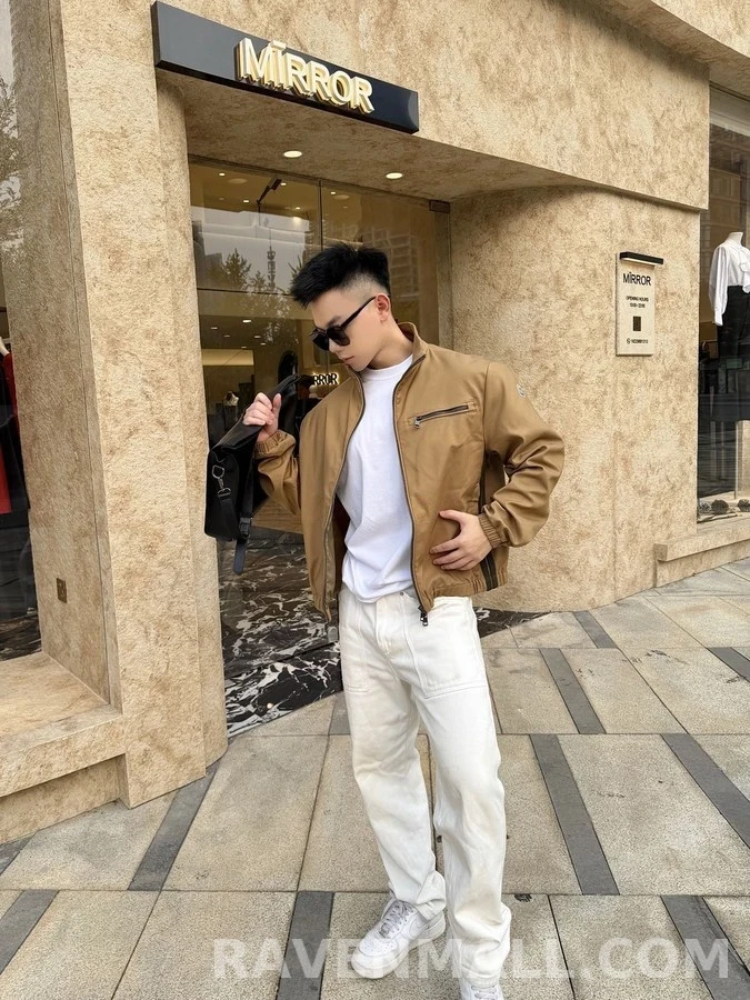 몽클레어 몽클레어 로고 포켓 집업 자켓 상세 이미지