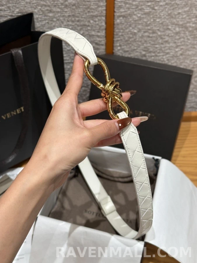 보테가베네타 보테가 베네타 매듭 인트레치아 벨트 상세 이미지