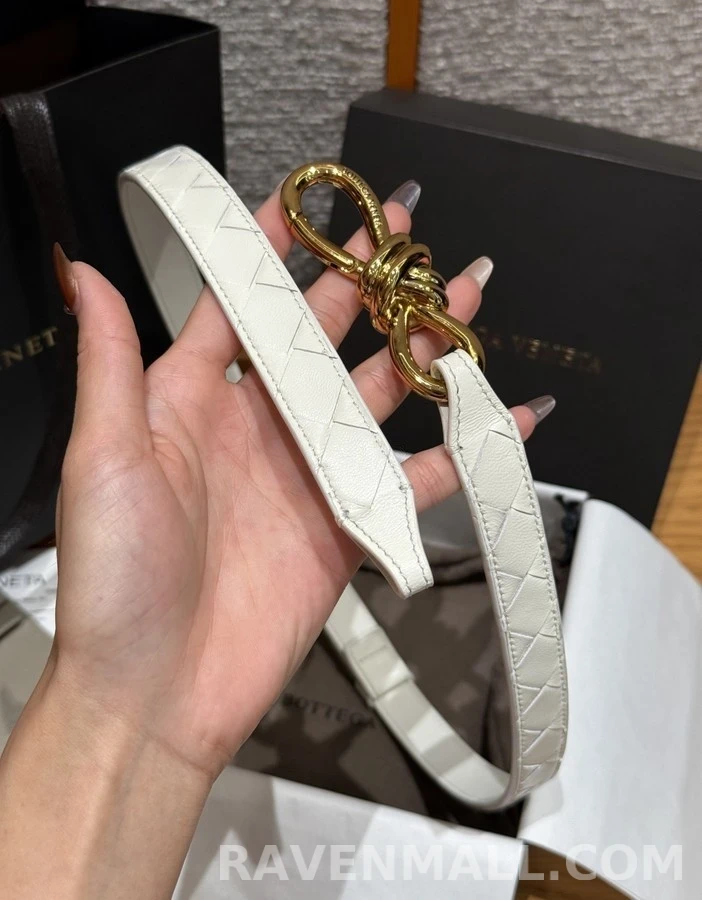 보테가베네타 보테가 베네타 매듭 인트레치아 벨트 상세 이미지