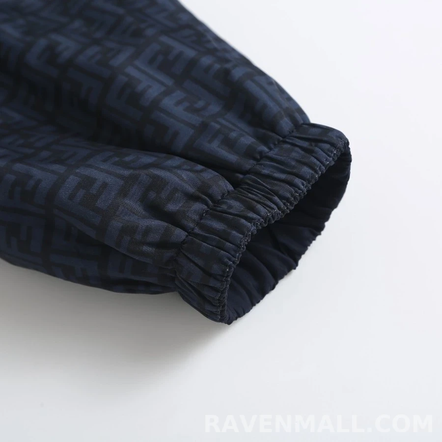 펜디 펜디 자수 로고 리버서블 후드 패딩 상세 이미지
