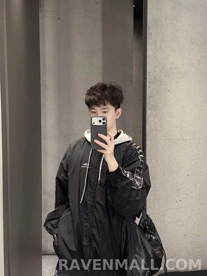 발렌시아가 발렌시아가 워싱 띠 로고 후드 자켓 상세 이미지