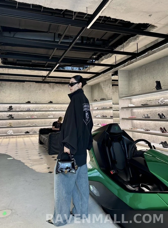 발렌시아가 발렌시아가 람보르기니 자수 자켓 상세 이미지